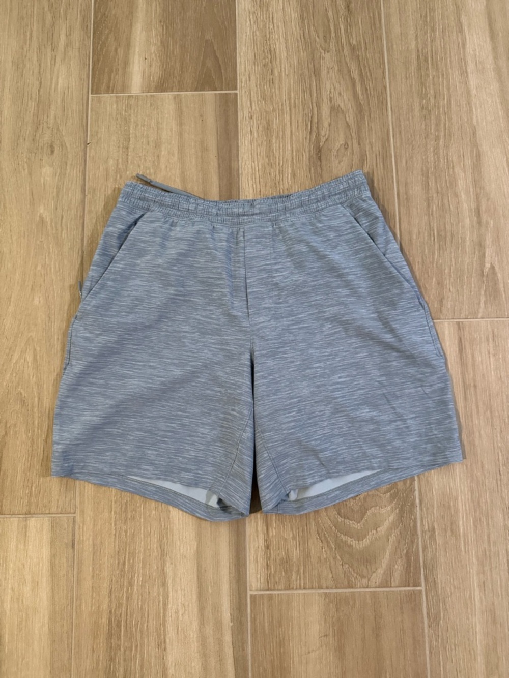 Men's Lululemon Pace Breaker Shorts 7" in Grey size M